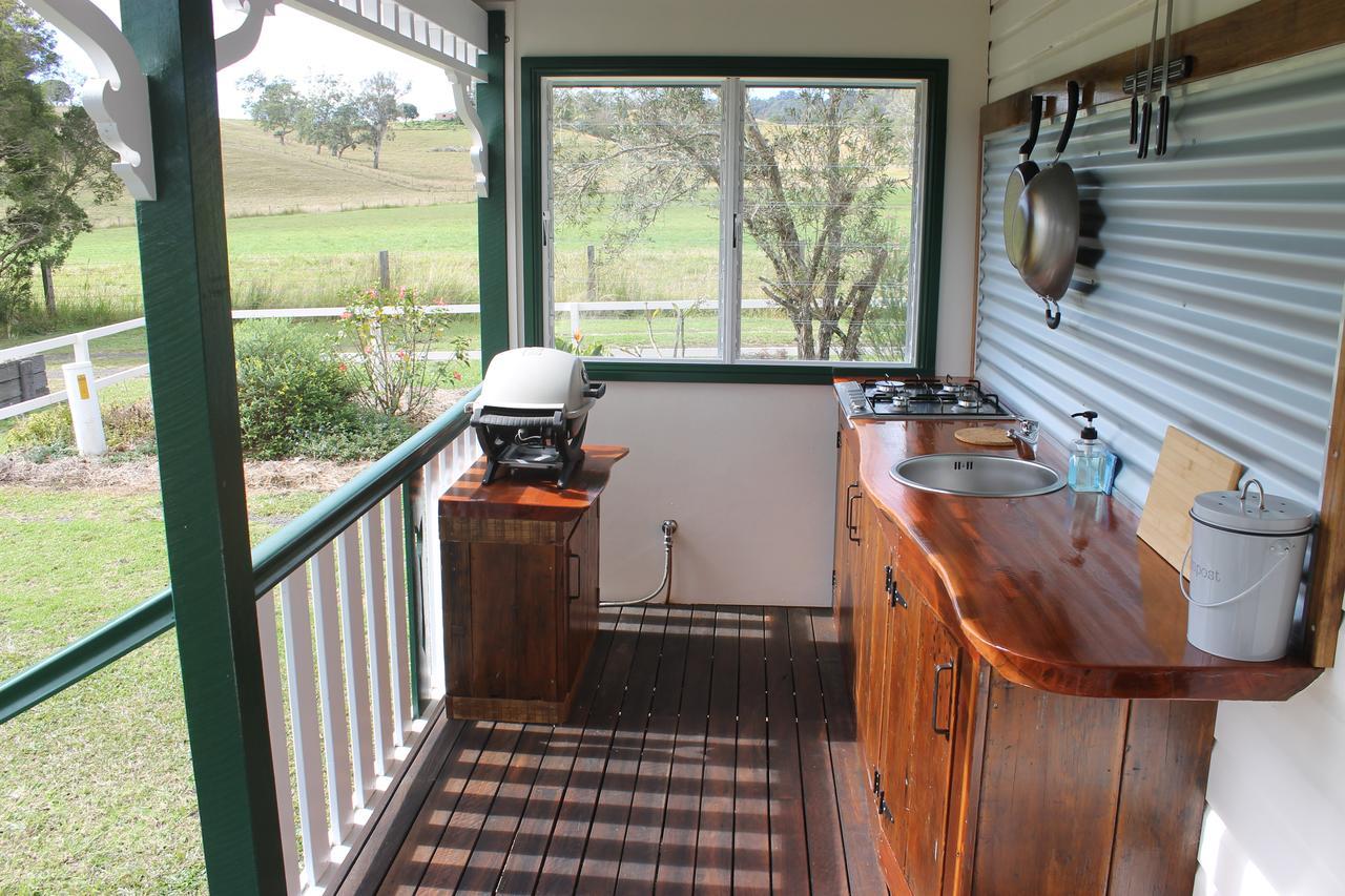 The Dollhouse Cottage Horseshoe Creek Exterior photo
